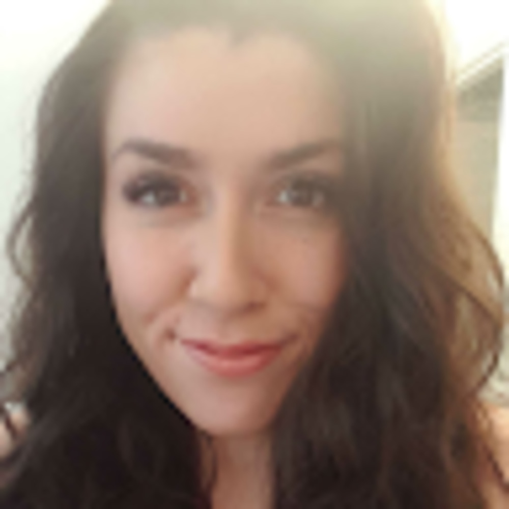 Meet your Posher, Elaina